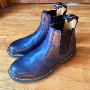 Dr. Marten Vintage Chelsea Boot | Blue Leather